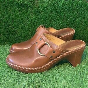 Frye Mules Women's 7 Brown Leather Studded Stitched Buckle 3" Heel